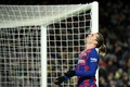 19-20スペイン1部リーグ第20節、FCバルセロナ対グラナダ。得点機を逃し、天を仰ぐFCバルセロナのアントワーヌ・グリーズマン（2020年1月19日撮影）。(c)LLUIS GENE / AFP
