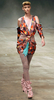 ブラジル・リオデジャネイロ（Rio de Janeiro）で開催された「リオ・ファッションウィーク（Rio Fashion Week）」で発表された、デザイナーGiulia Borges の09/10年秋冬コレクション（2009年1月12日撮影）。（c）AFP/Vanderlei Almeida