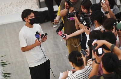 スノーボード五輪チャンピオンの蘇翊鳴さん 清華大に入学