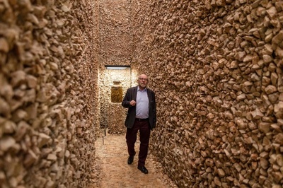 隠されたホロコーストのアーカイブ、ポーランドで展示