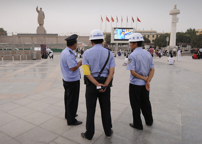 新疆ウイグル自治区の爆発事件、容疑者7人ほか計8人死亡