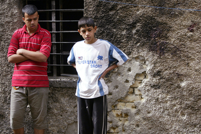 イラク副大統領事務所に砲撃、警備員負傷