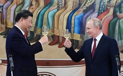 「親愛なる友人」 プーチン氏、習氏の70歳の誕生日に祝電