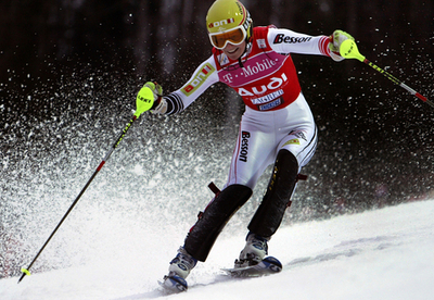 ＜06-07アルペンスキーW杯＞女子回転・第5戦、シールド レースを制し総合首位に立つ - クロアチア