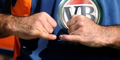 札幌のひったくり被害者、容疑者の指をかみちぎって撃退