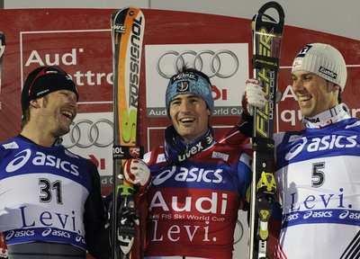 グランジェ 男子回転開幕戦を制す