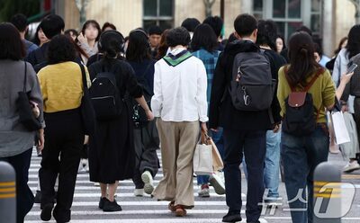 韓国人の生涯所得、45歳でピーク…28歳で黒字転換、61歳から再び赤字へ
