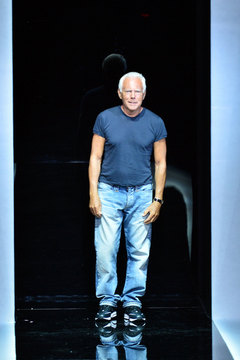 ＜13年春夏ミラノコレクション＞エンポリオ アルマーニ