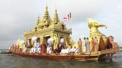 字幕:喜びと悲しみ入り交じり…祭り再開 ミャンマー・インレー湖
