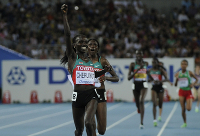 チェルヨトが女子1万メートルで金メダル、世界陸上大邱大会