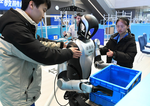 【三里河中国経済観察】高健・重慶市発展改革委主任、AI時代の成長点育成へ