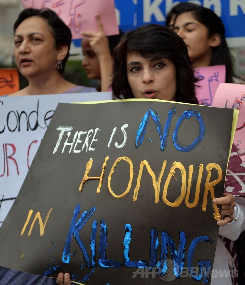 妊娠中の妻を親族に殺された夫、「最初の妻を絞殺」 パキスタン