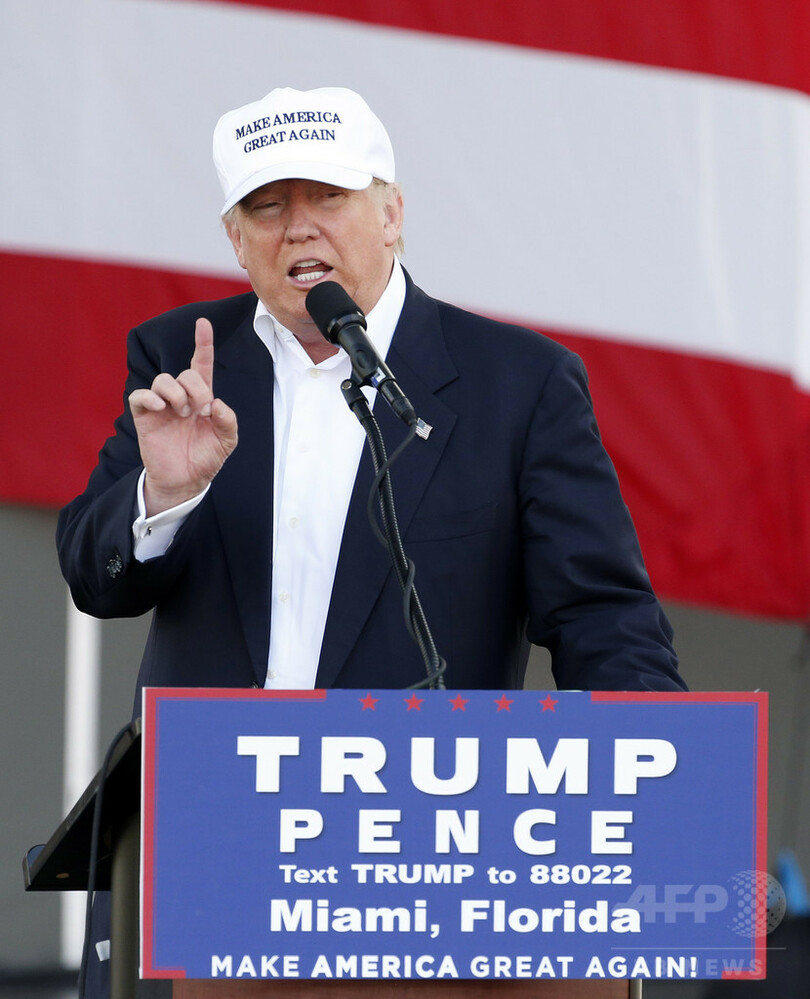 米大統領選、クリントン氏のリード縮小 トランプ氏は「暴言自粛」