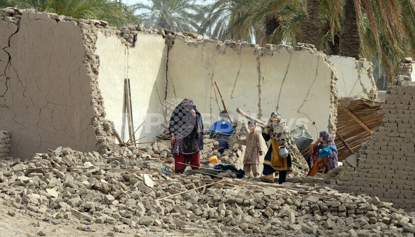 イラン南東部地震、死者41人に パキスタンで数千人被災