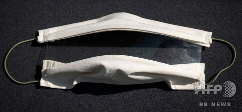 「あなたの唇は私の耳」 聴覚障害者のためのマスク、資金募る 仏