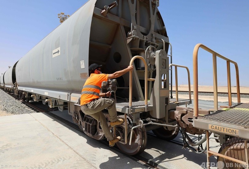 湾岸諸国の架け橋に UAEで進む鉄道計画