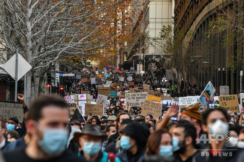 豪各地で抗議デモ強行 米黒人死亡事件でアボリジニの人権問題に共鳴