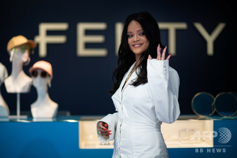 リアーナさん、世界一裕福な女性音楽家に 資産650億円