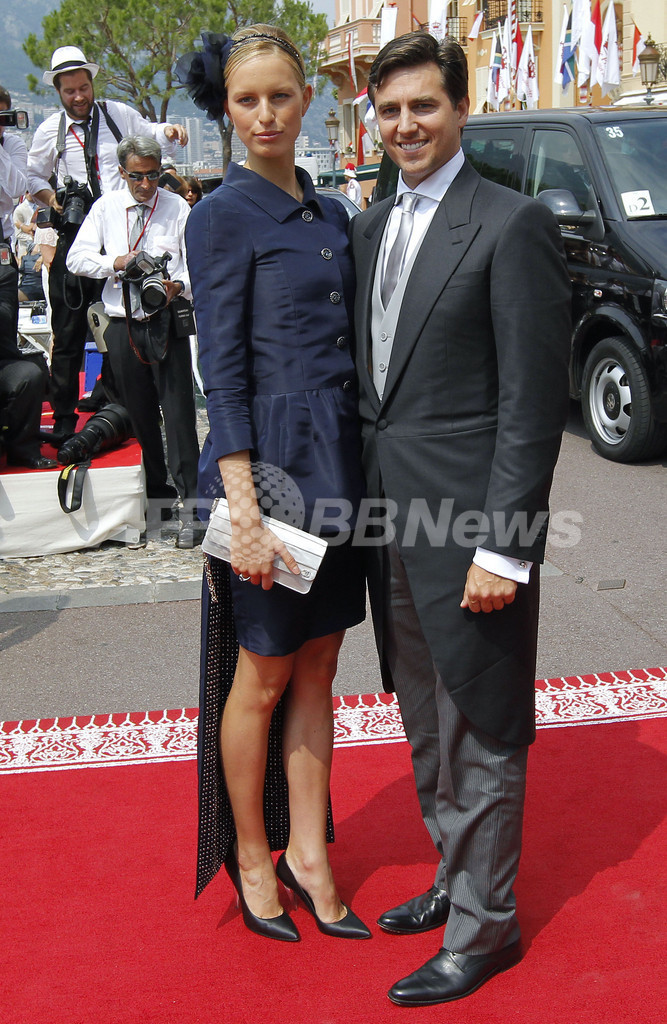 モナコ公国結婚式、アルマーニやカール、ナオミなども出席