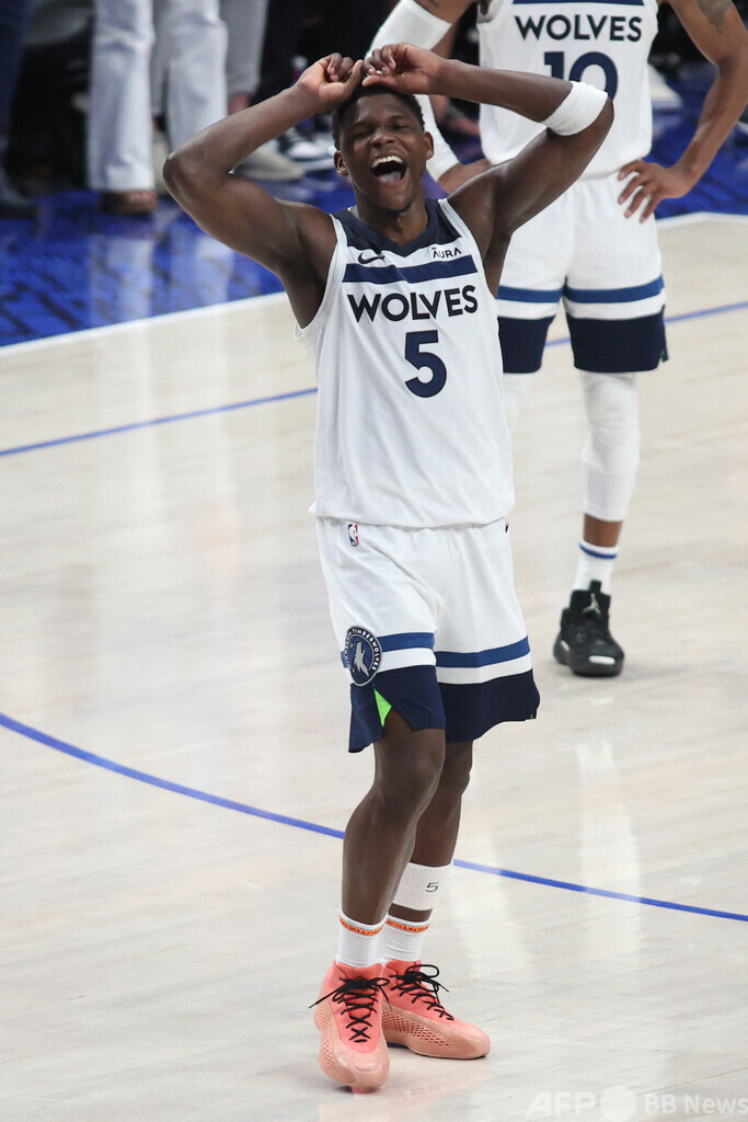 ティンバーウルブズが初勝利 4連敗での敗退免れる