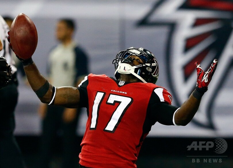 ファルコンズが快勝、ヘスターがリターンTDのリーグ最多記録更新