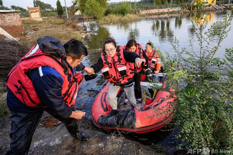 中国山西省で洪水、15人死亡 12万人避難