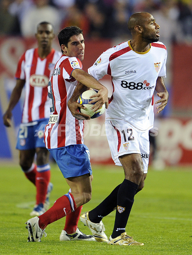 セビージャ アウェーでアトレティコ・マドリードに勝利