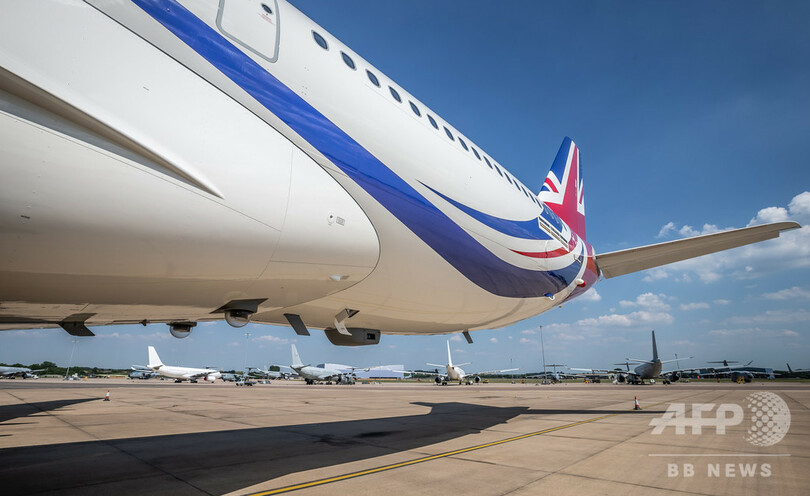 英国旗柄の首相機、政府が画像公開 野党はボリス氏批判