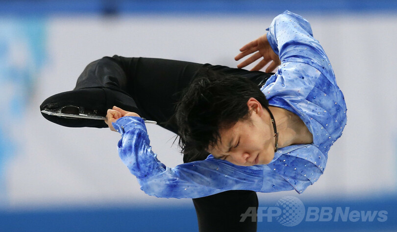フィギュア団体戦・男子SPで首位の羽生、ソチ五輪