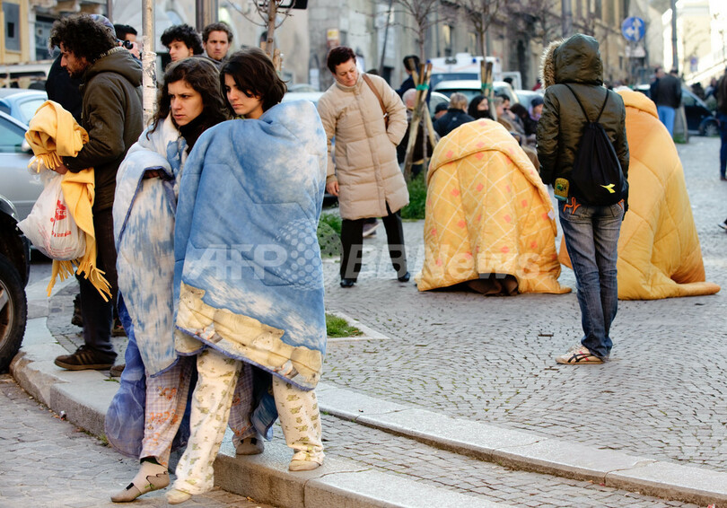 イタリア中部で強い地震、建物倒壊 死者増加の恐れ