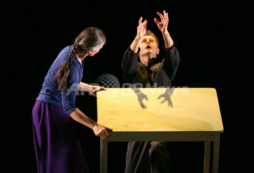 ミハイル・バリシニコフ、マドリードで舞台のリハーサルに参加