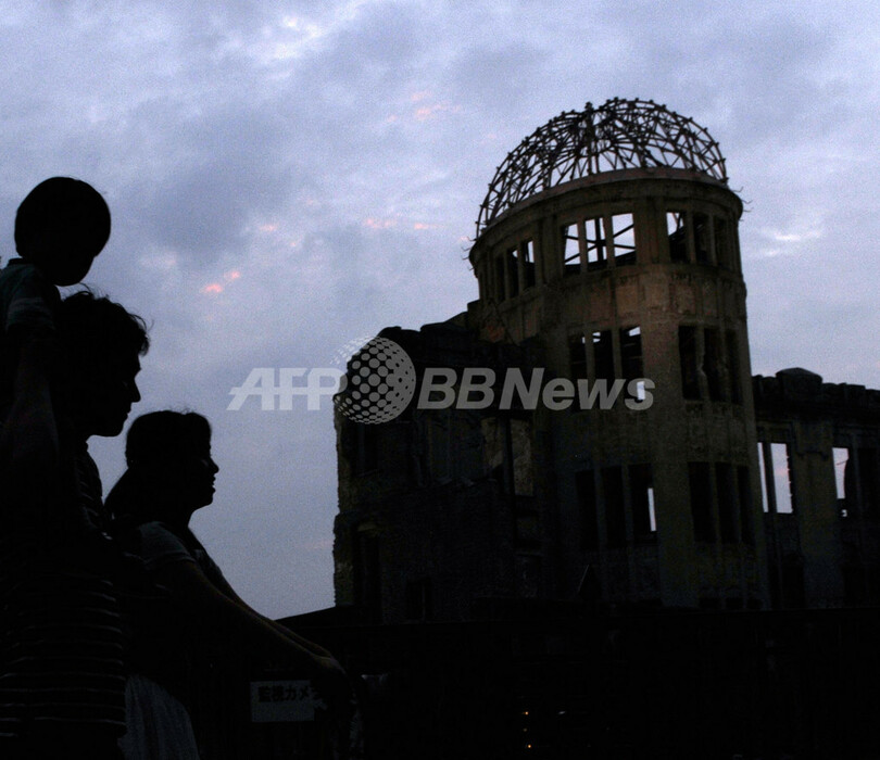 「原爆の日」前夜、広島で慰霊行進