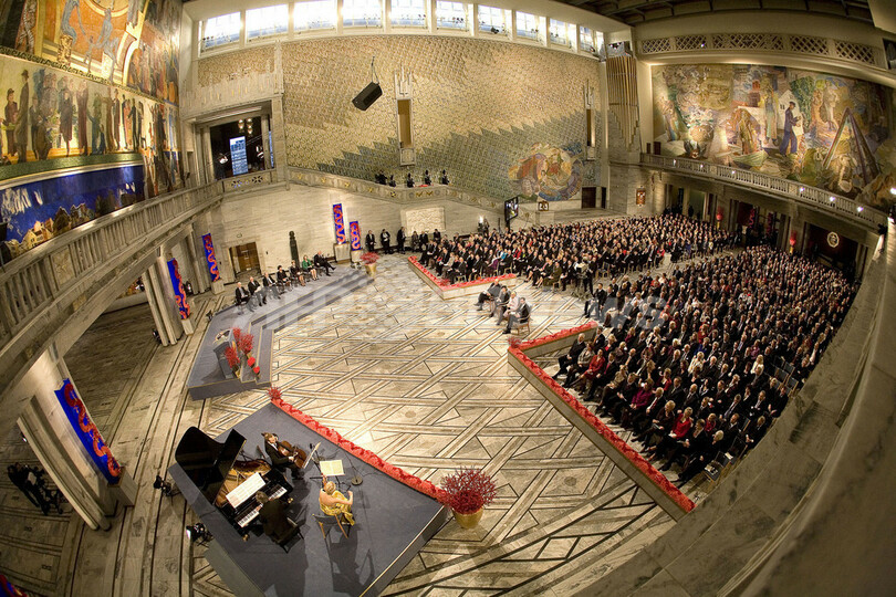 日本人3氏にノーベル賞授与