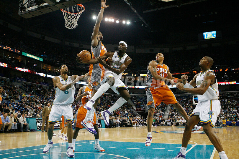 ホーネッツ サンズを降し連敗を3で止める