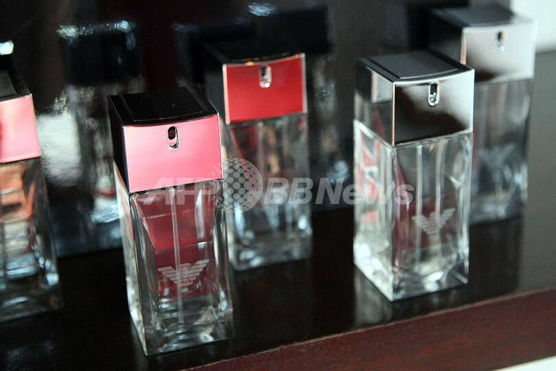 アルマーニ ビューティー主催、ジョシュ・ハートネットを囲む昼食会