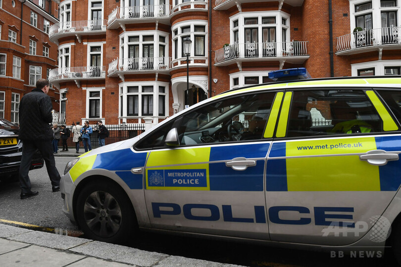 自動車事故のデータを保険会社に横流し、英警官に禁錮5年