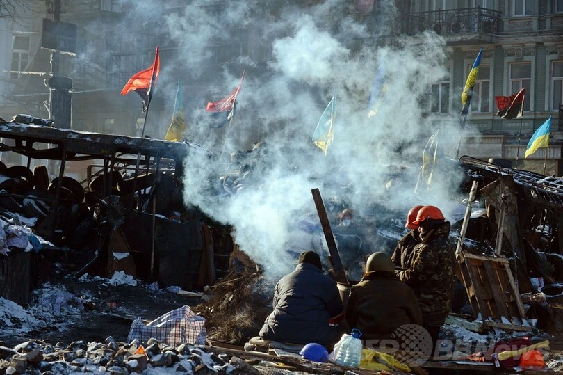 ウクライナ大統領が病気休暇 危機打開策見えぬまま