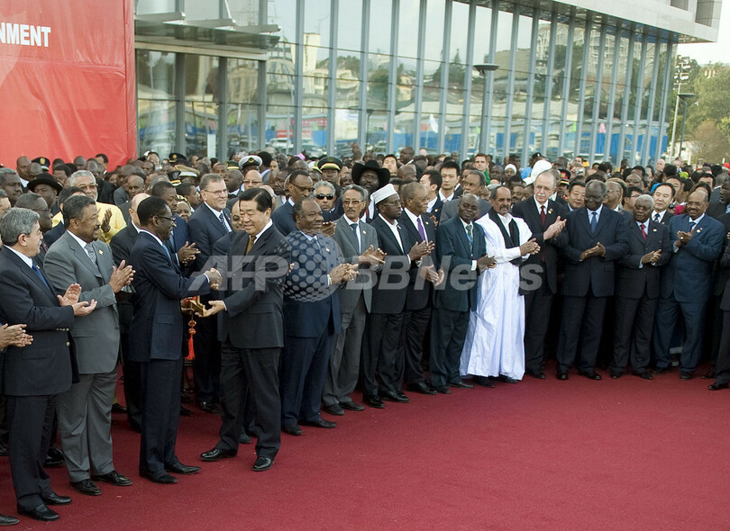 AU本部ビルが完成、中国の全額負担で建設