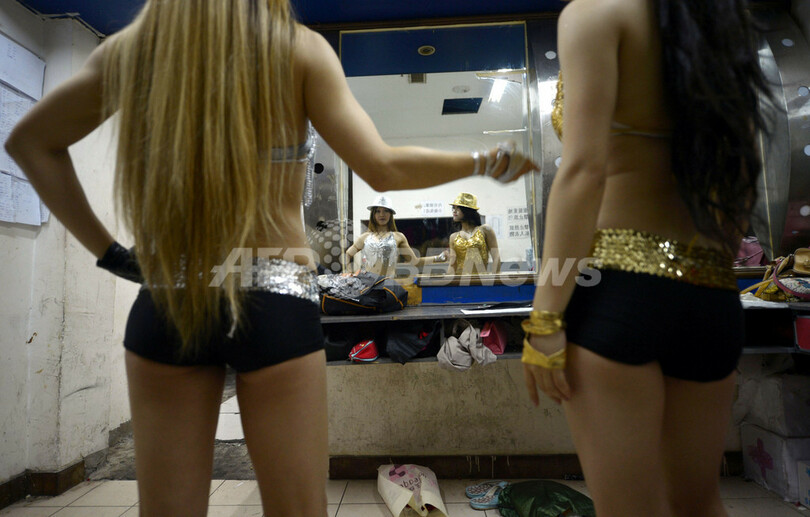 体を鍛えるならポールダンス？中国でブームに