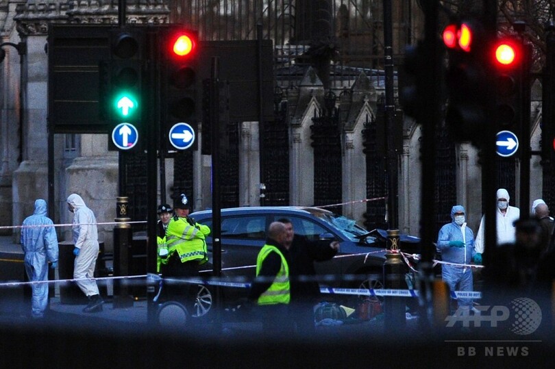 「憎悪や悪に私たちを分断させない」英首相、襲撃を非難