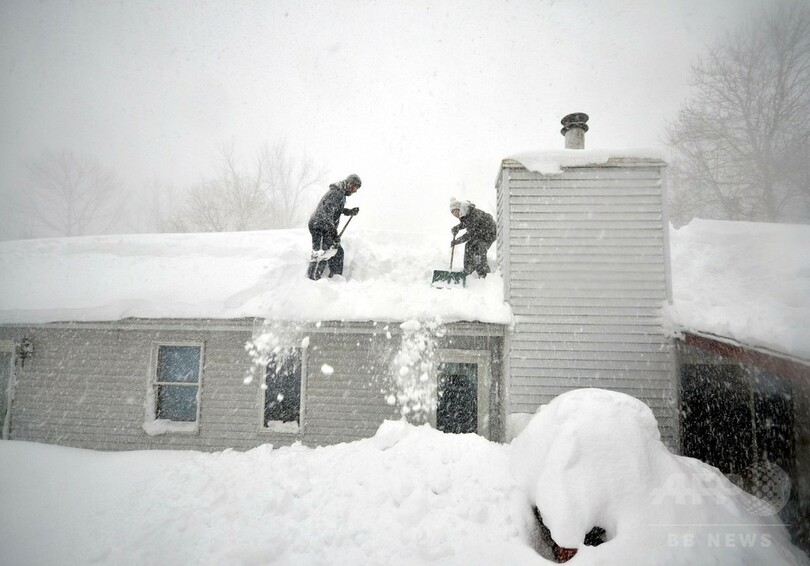 米北東部の大雪、死者10人に 2日間で1年分の降雪