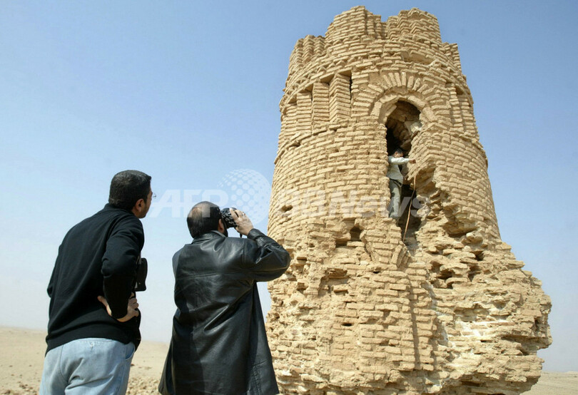 イラク西部の砂漠の灯台遺跡が破壊される