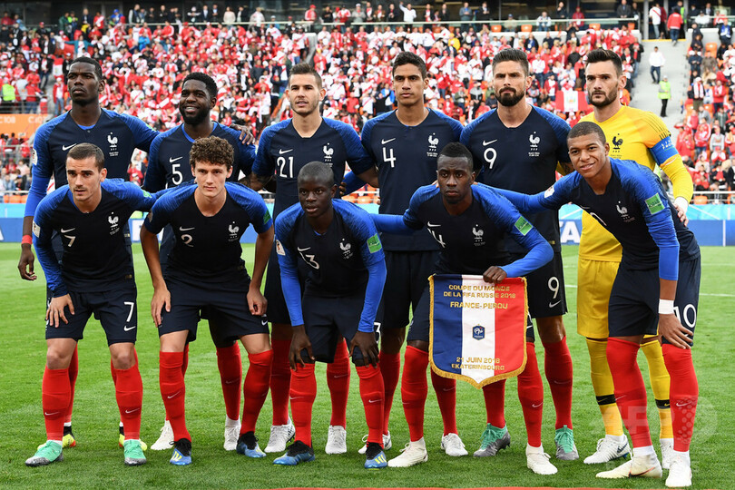 フランスがペルー下し決勝T進出、エムバペがW杯仏最年少ゴール