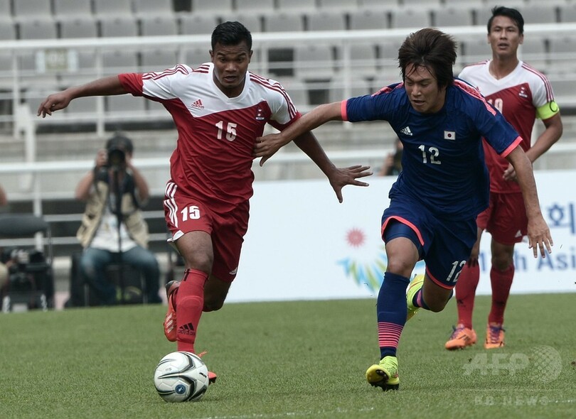 男子サッカー日本、快勝で決勝トーナメント進出 アジア大会