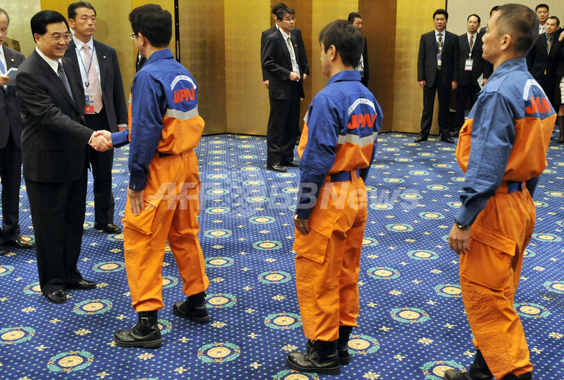 胡主席、日本の四川援助隊に感謝を表明