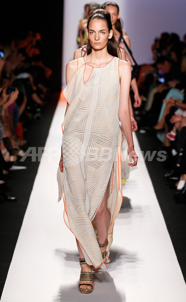 ＜12年春夏NYコレクション＞BCBG マックス・アズリア