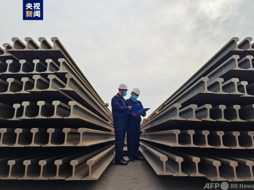 中国製50メートル長尺レールが欧州に初輸出