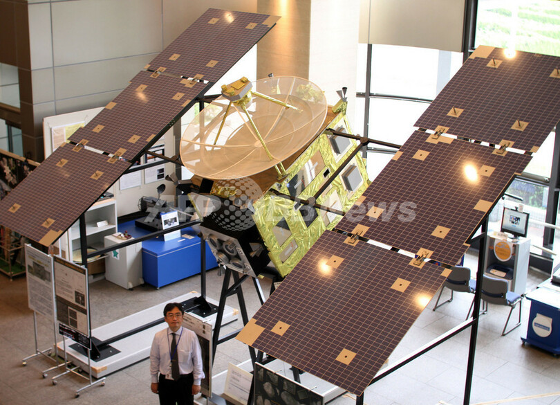 小惑星探査機「はやぶさ」、いよいよ地球帰還へ 試料サンプルに期待