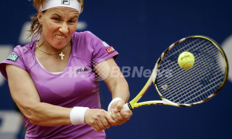 ＜女子テニス カタール・テレコム・ドイツ・オープン2007＞イヴァノビッチ クズネツォワを降し優勝を飾る - ドイツ