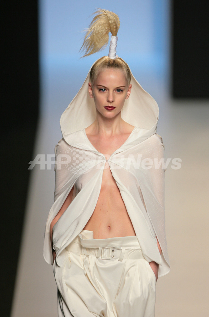 ＜08年春夏パサレラ・シベレス＞ロッキング・ショッキング、新作を発表